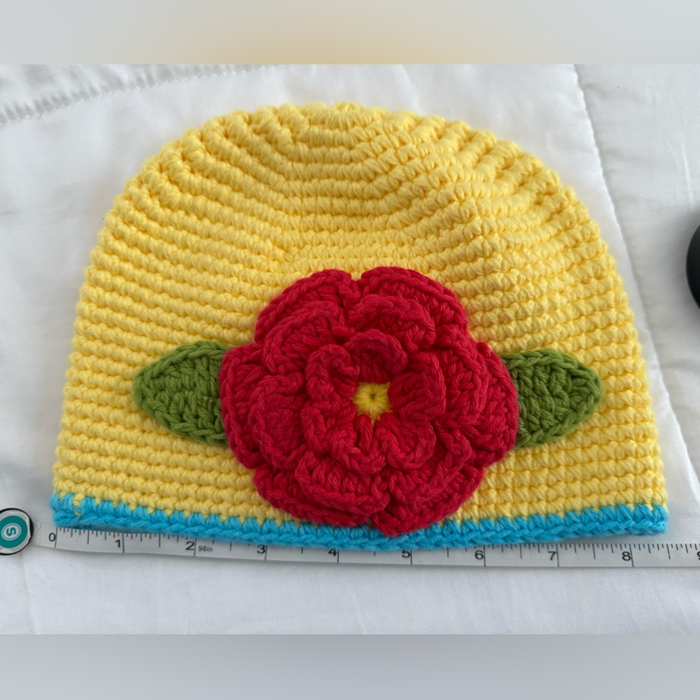 Handmade yellow hat by Stone Flower - says M - measurements in photo